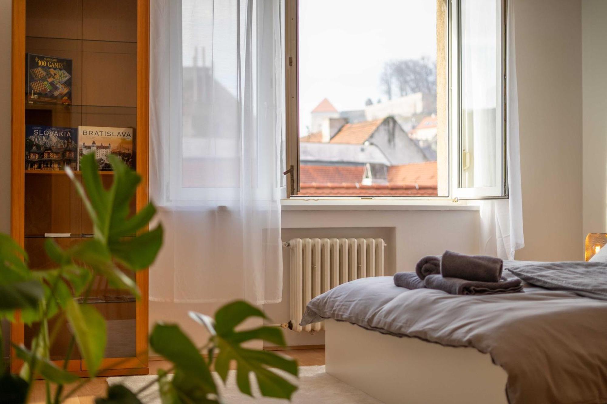 Best Location Apartment Air-Conditioned บราติสลาวา ภายนอก รูปภาพ